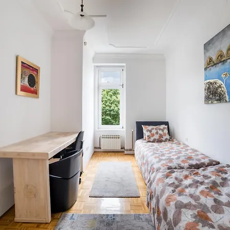 Urban Santiq Center 3-bedroom With Balcony Apartament Sarajewo